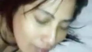 girl cum on face