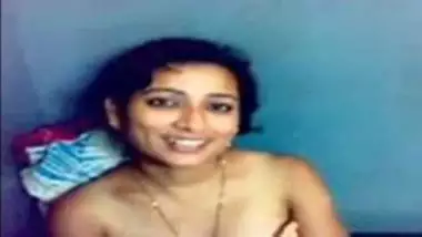 Cute Marathi Teen Bathroom Sex MMS