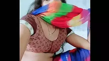 Desi Hot marwadi wife Roshni