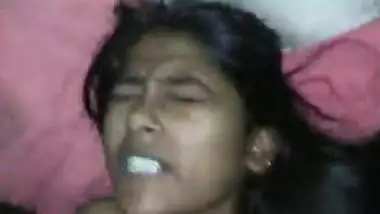 Tamil girl fucking hard and maoning