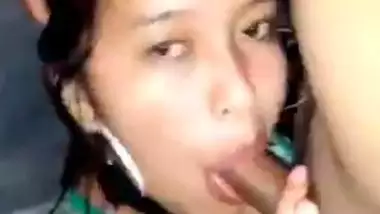 Super Beautiful Girl Blowjob