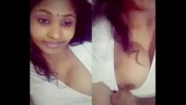 desi girl show boobs