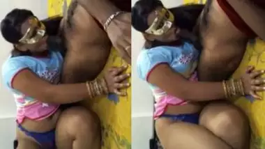 Sexy Bhabi Blowjob in Live Show