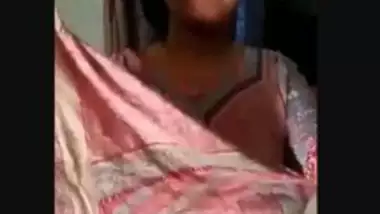 SUCH A BEAUTIFUL DESI BHABHI STRIP NUDE