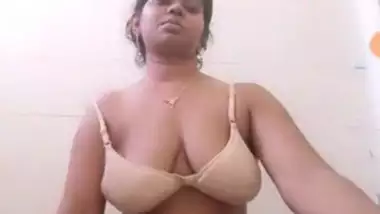 Desi bhabi bath