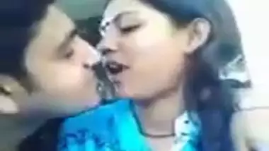 sexy desi couple deep kiss with chewin gum swap