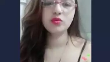 Desi beautiful girl live show