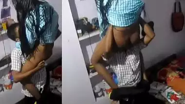 This guy from Kerala loves eating pussy of his desi girlfriend