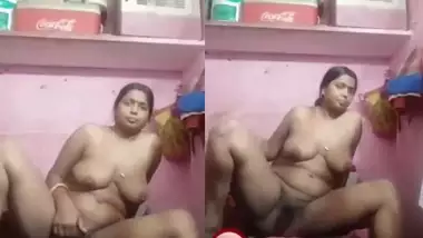 Indian Dehati wife naked pussy show