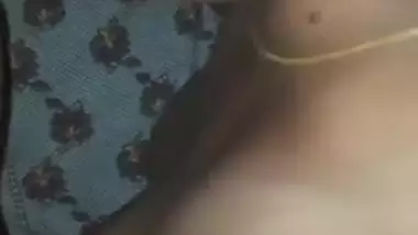 Desi Bhabhi Blowjob