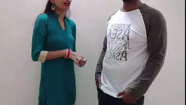 Stepsister fucking hardcore full HD Hindi sex chudayi video hornycouple149 slim girl xvideos new sex video in 4K