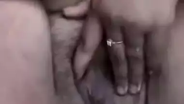 Bhabi Showing Pussy