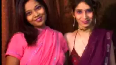 Kitty Priya Desi Lesbians - Movies.