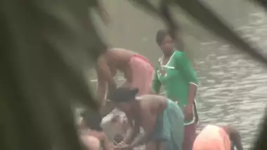 Bihari Amateur At River - Movies.