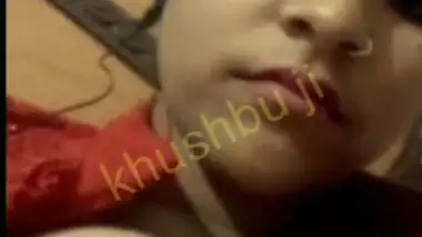 Super Hot Desi Bhabhi Showing