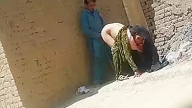 Pakistani Dehati Outdoor Sex