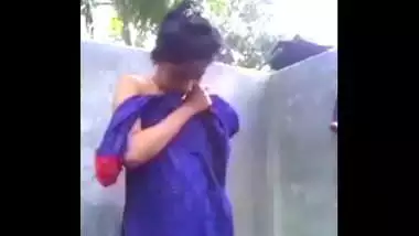 Indian Desi girl bathing video mymassagetube.com