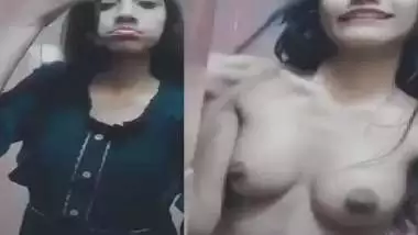 Bengali girl big boobs pressing solo show