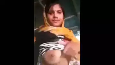 Village bhabhi showing her boobs video call