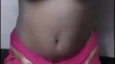 Tamil Huge Tits GIRLFRIEND Pressing Her Boobs