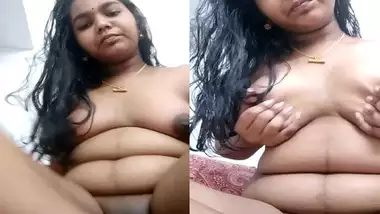 Mallu hot girl fingering black pussy in nude